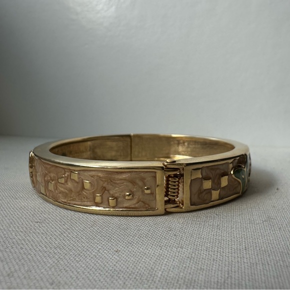 Butterfly Enamel Cloisonné Abstract Gold-Tone Hinge Bangle Cuff Bracelet - Picture 4 of 7